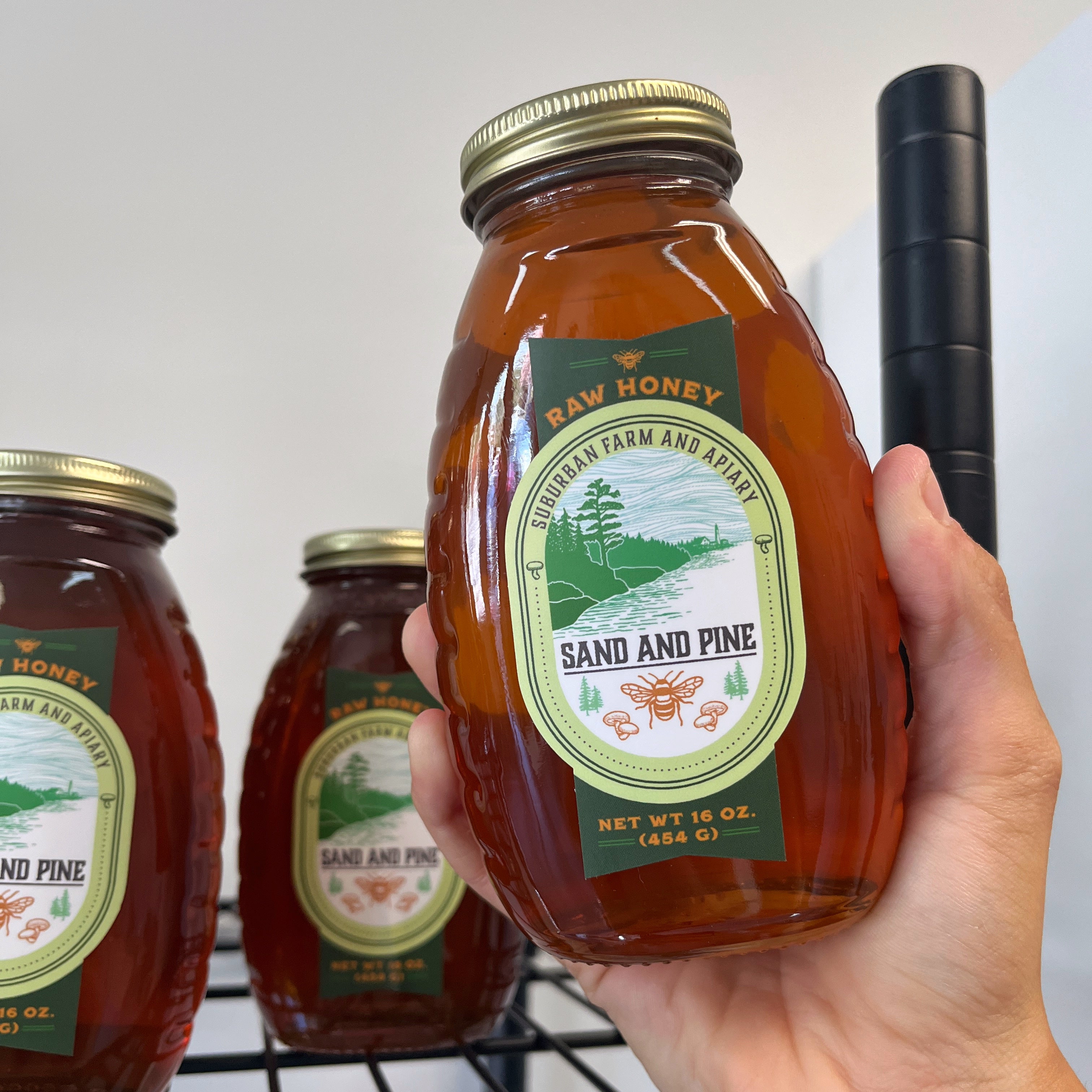 Sand and Pine Apiary | Raw Local Honey